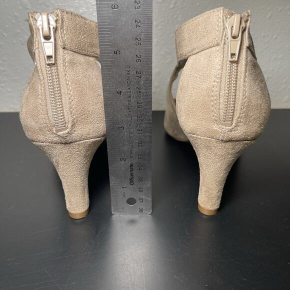 Life Stride Soft System Women’s Tan Giovanna 2 high Heel pumps Size 8.5W - Picture 3 of 8